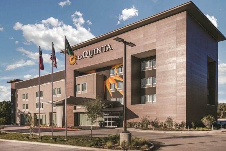 La Quinta Inn and Suites Dallas - Richardson TX