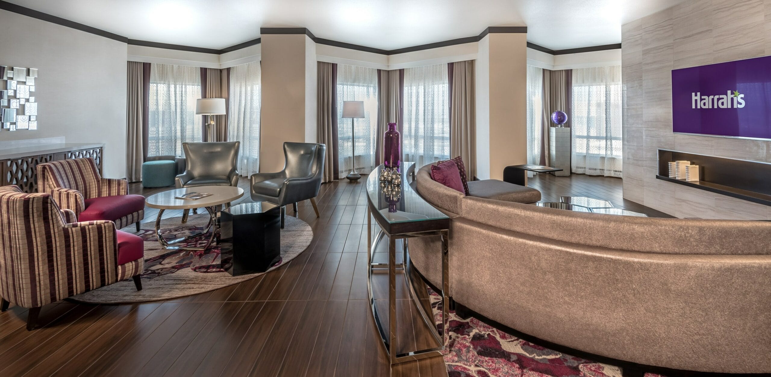 Harrah's Las Vegas Completes $140m Renovation, Celebrates 80th Anniversary  Of Harrah's Brand - No Vacancy News, image size:2560x1253