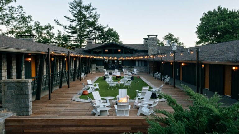 Skyline Lodge and Oak Steakhouse Debut in Highlands, NC