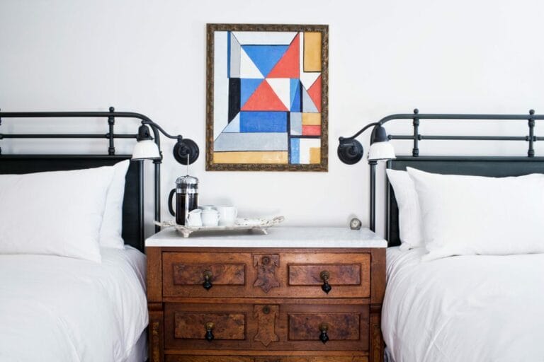 Pilot hotels