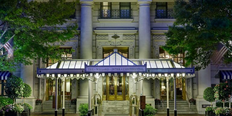 IHG HOTELS & RESORTS AND WILLARD ASSOCIATES RENEW LONG-TERM MANAGEMENT AGREEMENT  FOR THE WILLARD INTERCONTINENTAL HOTEL